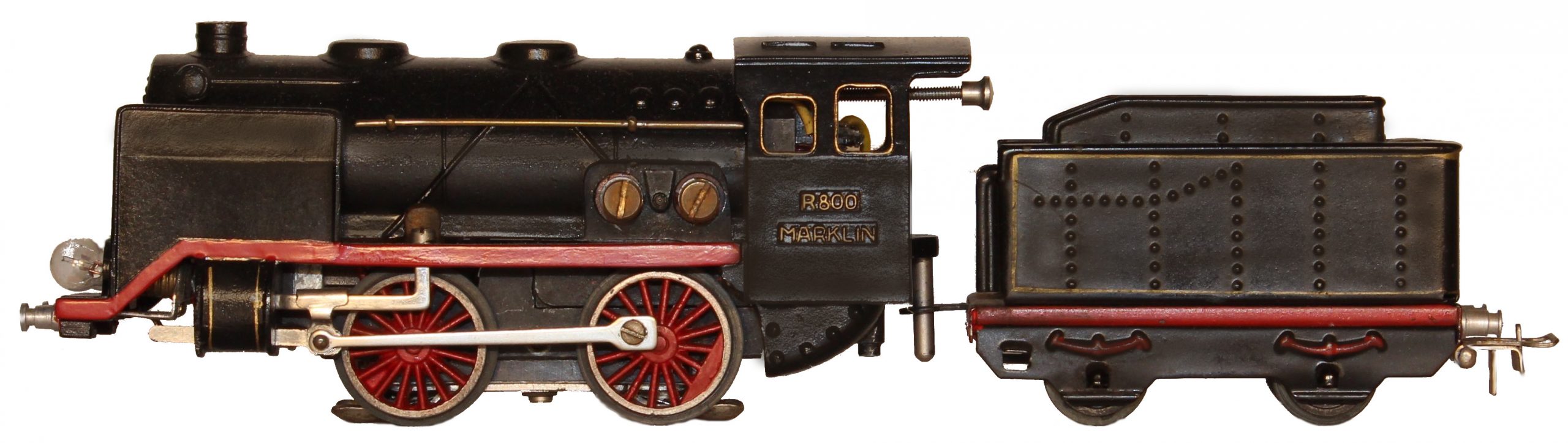 R800