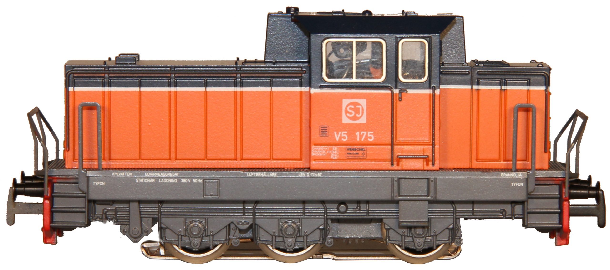 3132