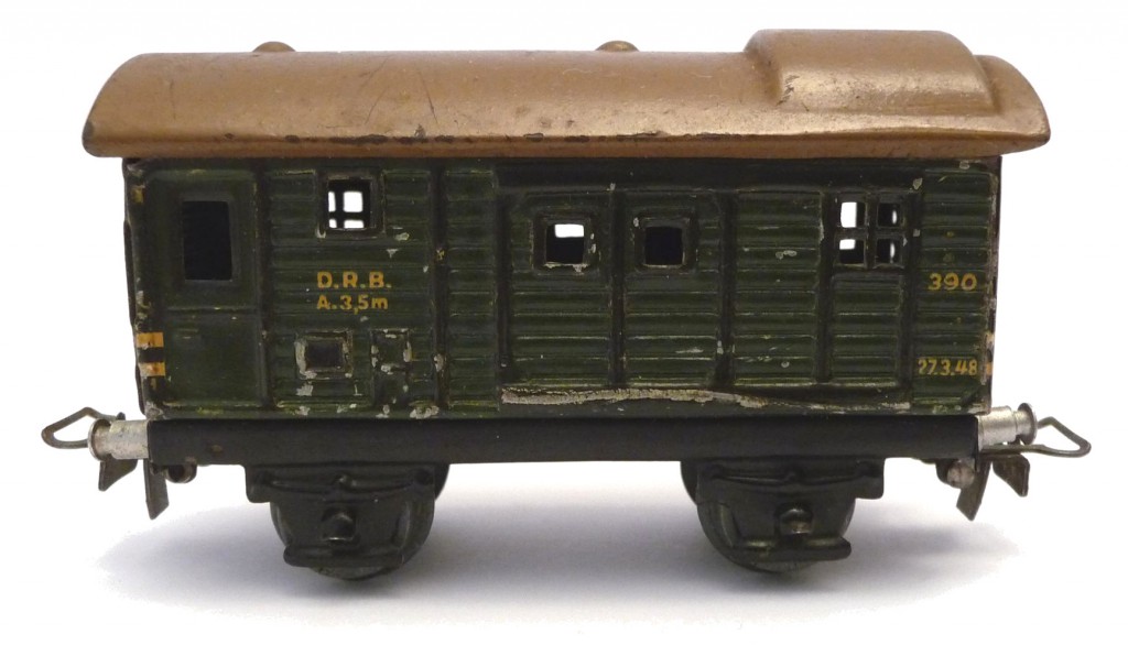 390-V4b