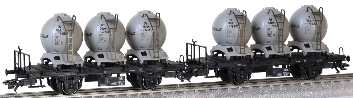 48942