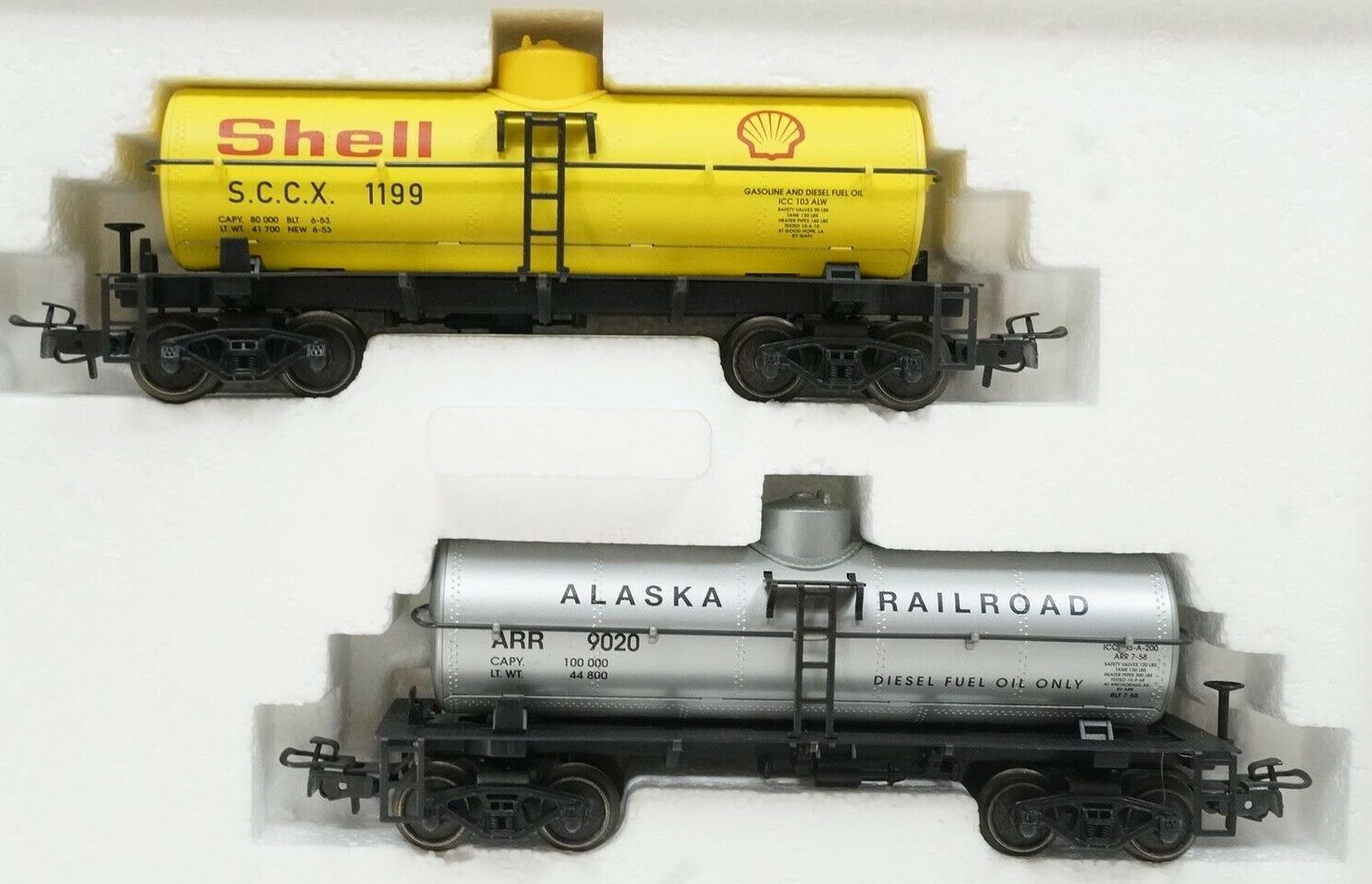 4861