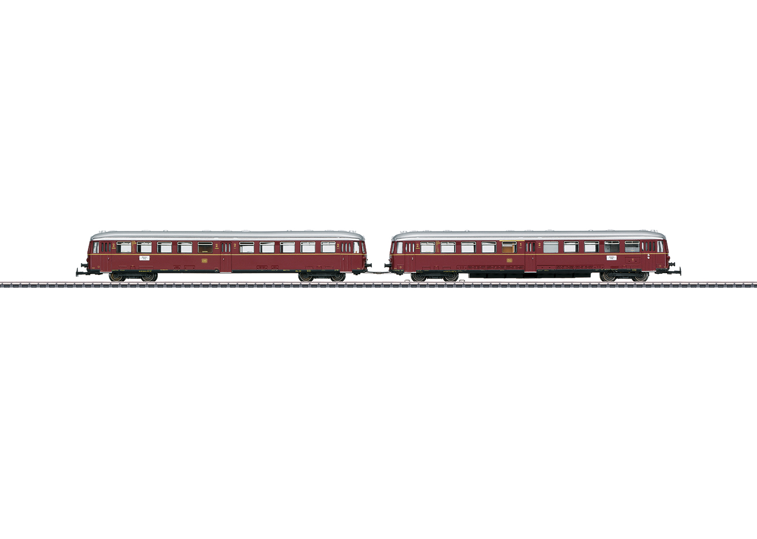 30760