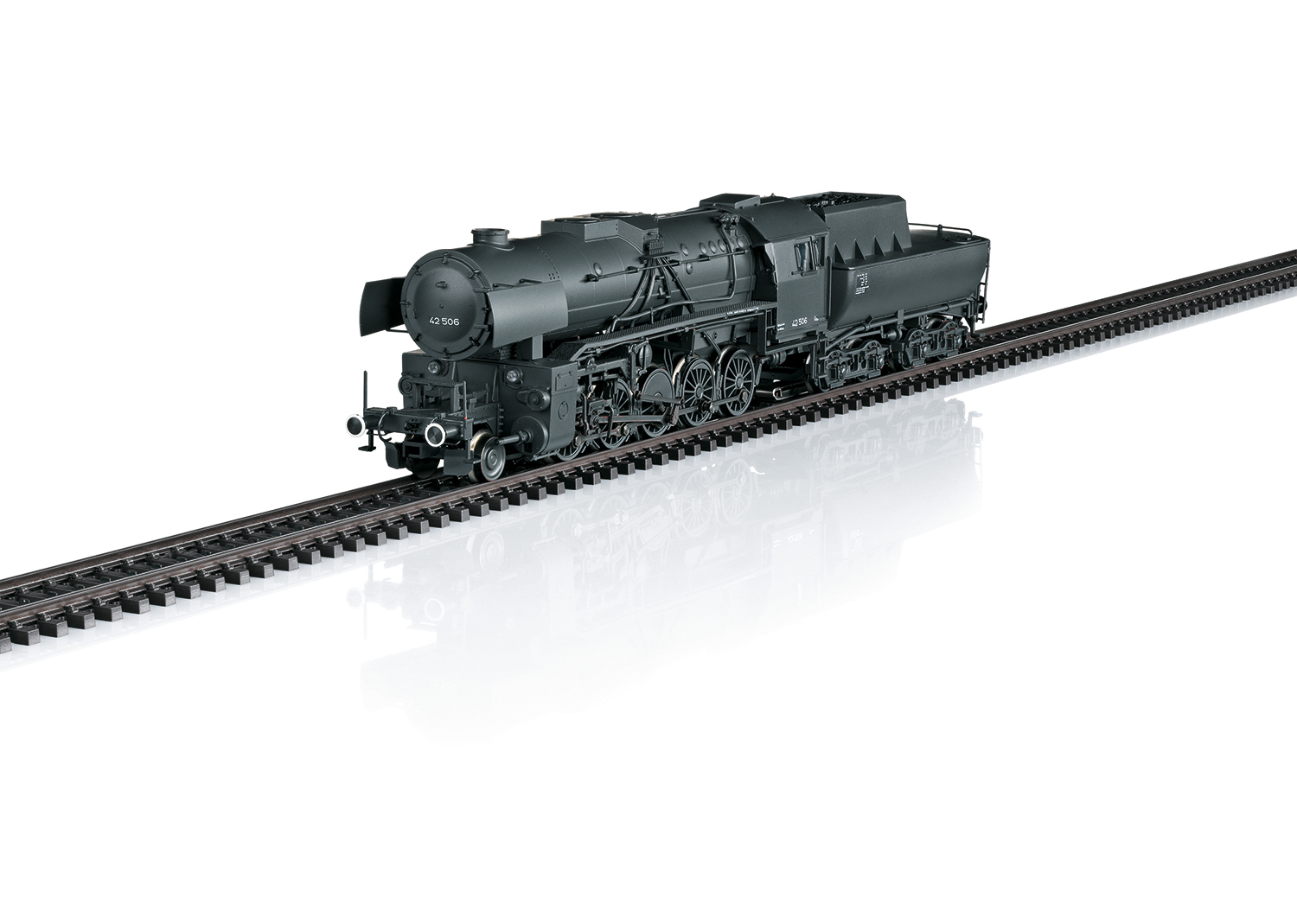 39044