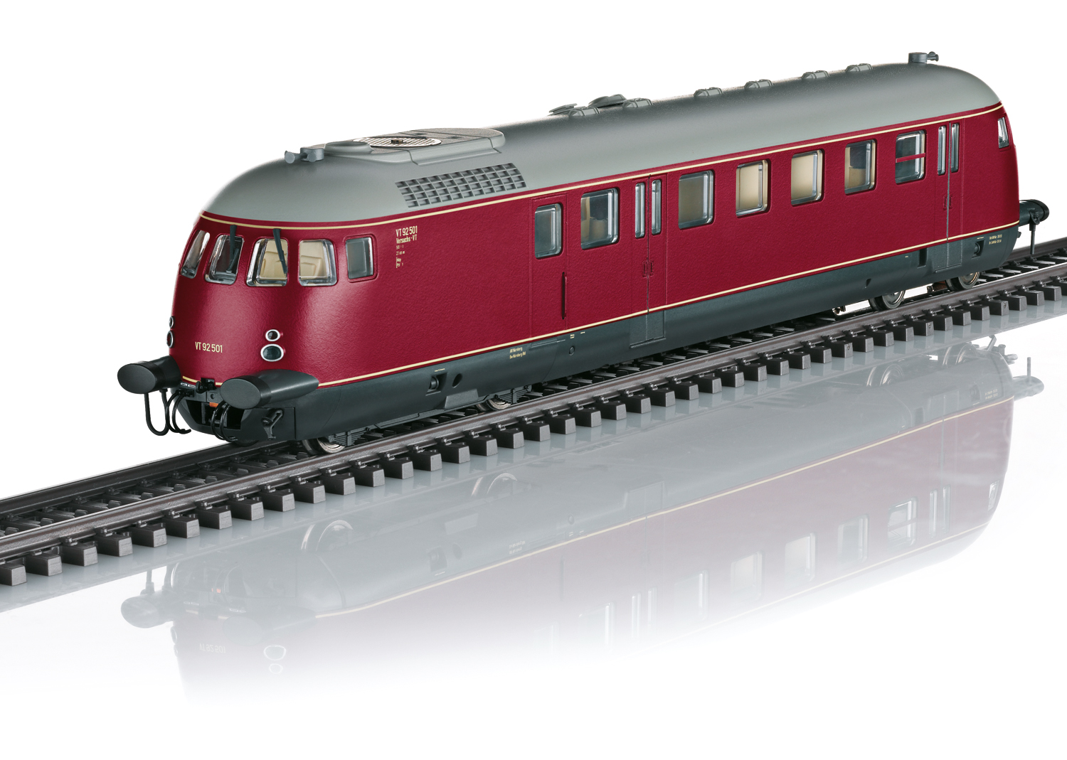 39692
