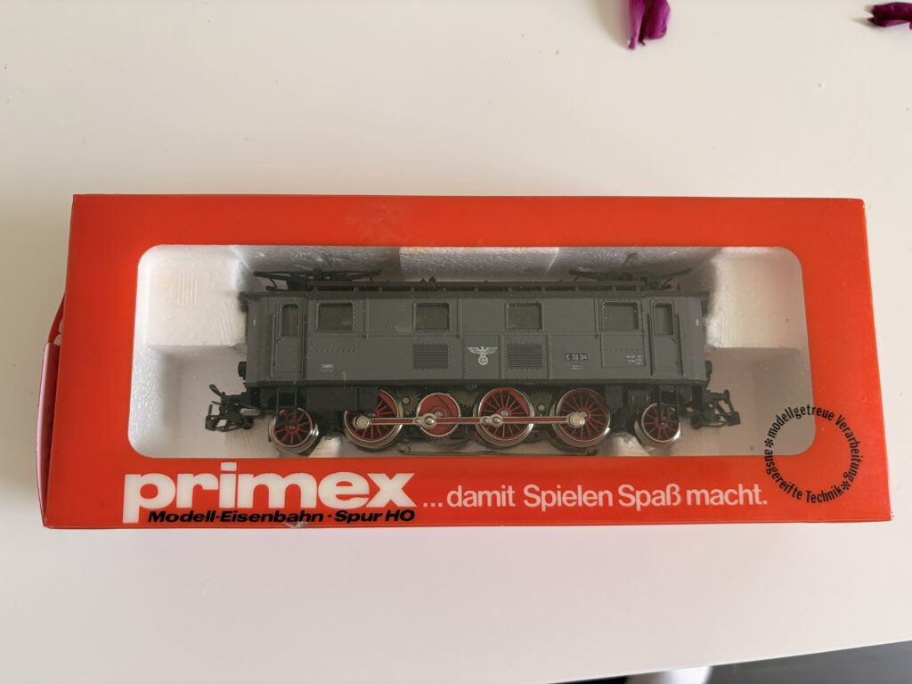 Primex 3192 - GRAU mit Hoheitszeichen